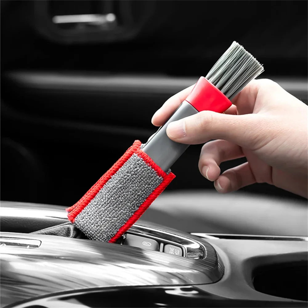 2 - in - 1 Car Vent Cleaner Brush - Remove Dust in Seconds