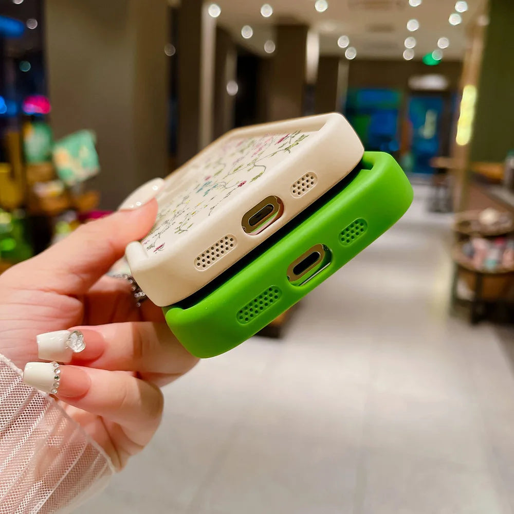 Cute Flower Phone Case For iPhone 13 Case iPhone 15 16 11 14 12 17 Pro Max 8 7 Plus XR SE Soft Matte Shockproof Silicone Cover